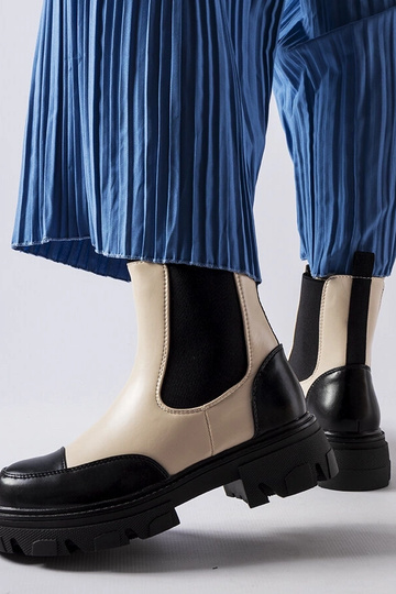 Bottines à enfiler Albany noires et beiges 2