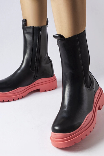 Bottines noires avec semelle colorée Delebio