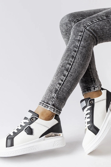 Baskets noires et blanches avec accent argenté Via 2