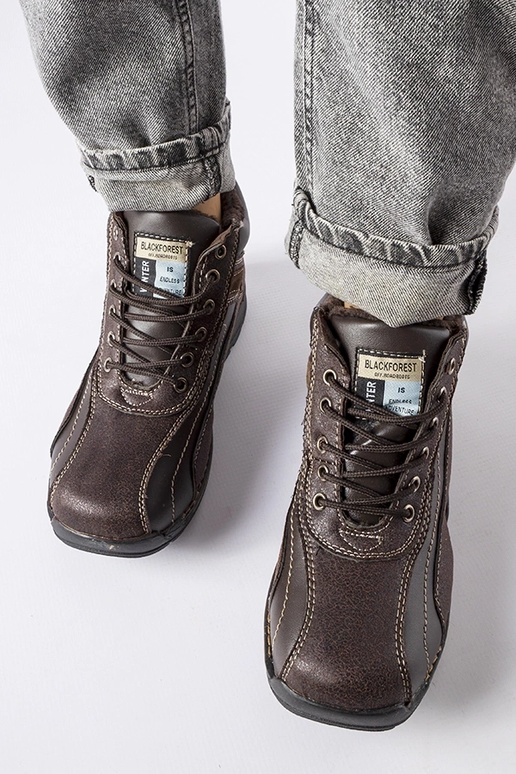 Demi-bottes isolées marron pour...