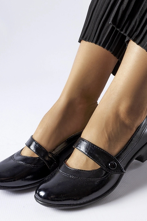 Escarpins noirs à talons bas Simi