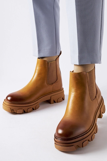 Bottines épaisses à enfiler...