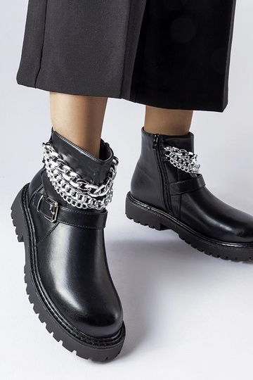 Bottines noires à chaînes... 2