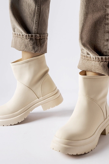 Bottes isolées en... 2