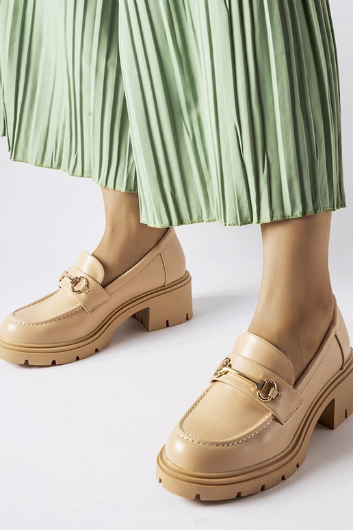 Bottines à talon couleur sable, «...