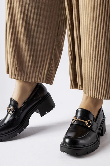 Chaussures à talons hauts noires de Fabrizio