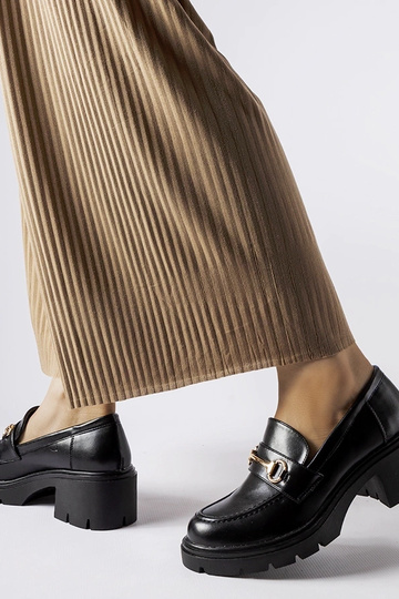 Chaussures à talons hauts noires de Fabrizio 2