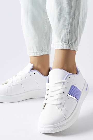 Chaussures de sport...