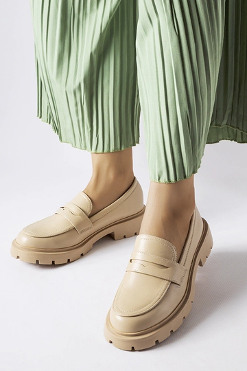 Mocassins élégants couleur sable, « Puccianiello »