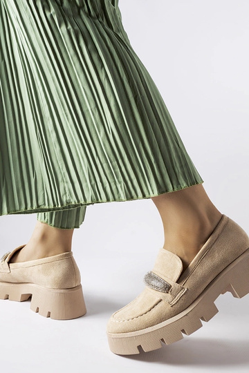 Mocassins beiges à semelle... 2