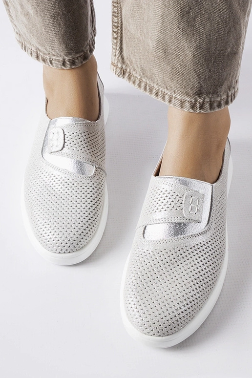 Baskets en cuir perforé argenté Ethels Baskets en cuir perforé argenté Ethels