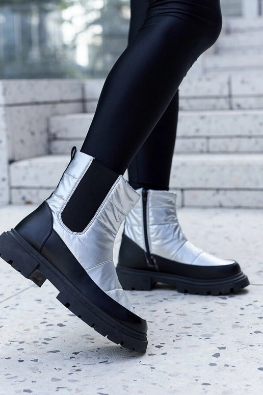 Bottines d'hiver noires en suède...