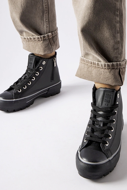 Baskets noires isolées Big Star MM274039