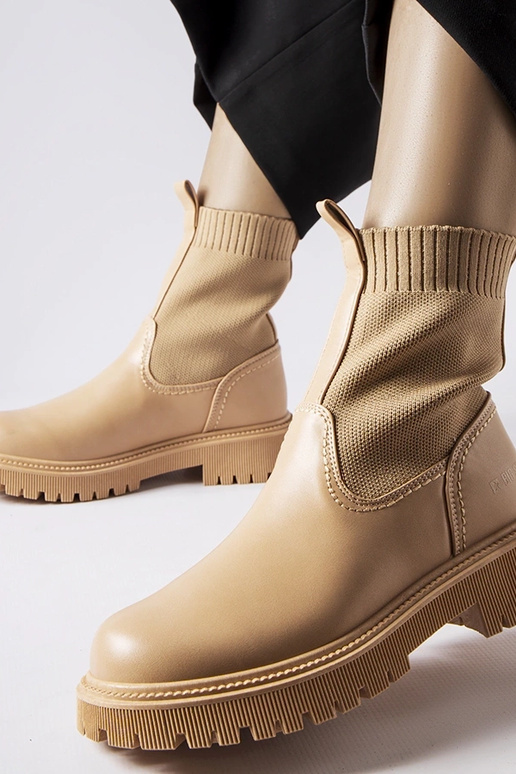 Bottes en daim artificiel couleur...