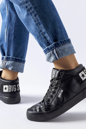Baskets noires isolées Big Star EE274351 2