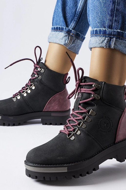 Bottes Big Star noires et bordeaux...