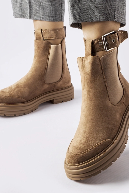 Bottines marron avec fermoir... Bottines marron avec fermoir...