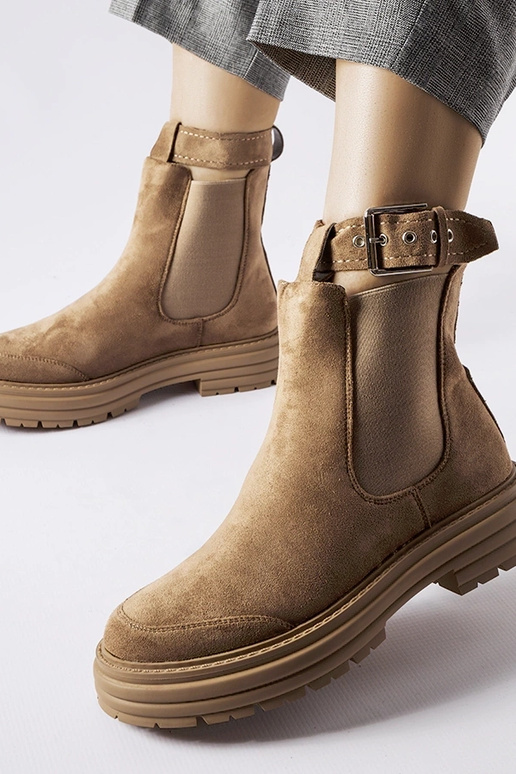 Bottines marron avec fermoir... Bottines marron avec fermoir...