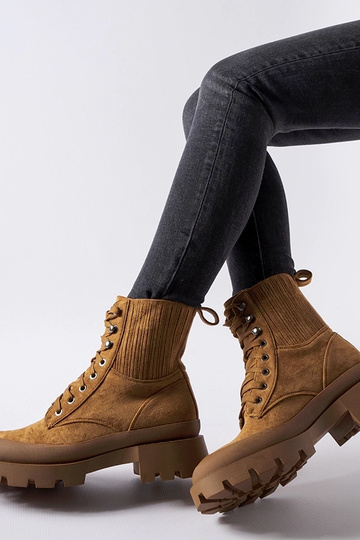 Bottines en éco-suède... 2