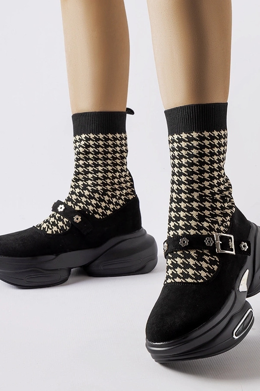 Bottines noires à motif pied-de-poule... Bottines noires à motif pied-de-poule...