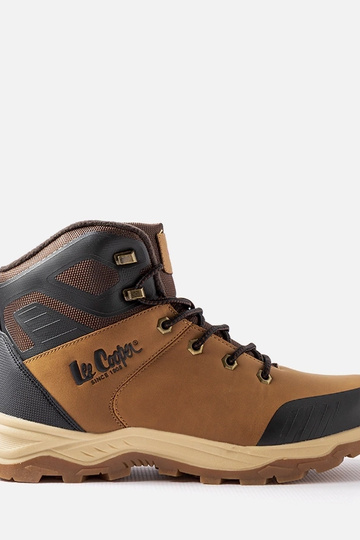 Chaussures de trekking...