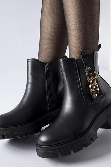 Bottines massives noires... 2