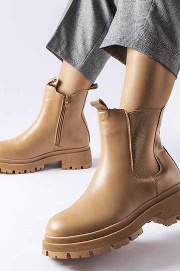 Bottines classiques isolées... 2