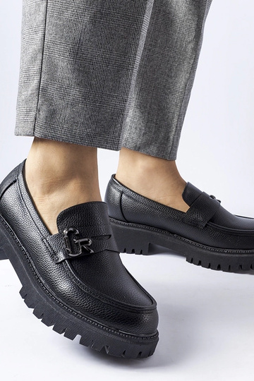 Mocassins classiques noirs...