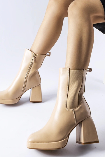 Bottines beiges isolantes à... 2