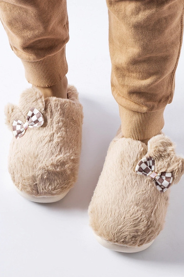 Chaussons femme beiges isolés avec oreilles Buga 2