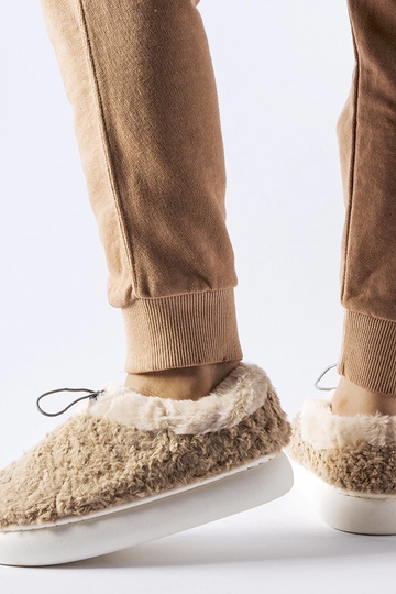 Chaussons chauds beiges à... 2