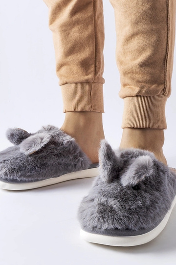 Chaussons chauds gris avec...