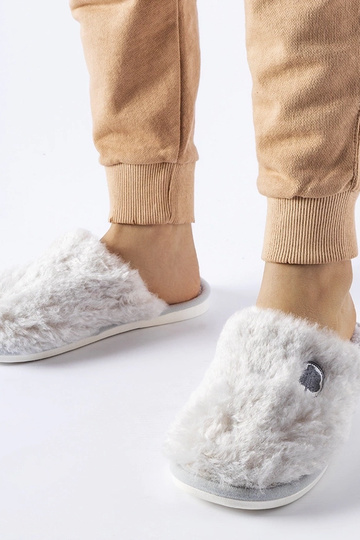 Chaussons chauds gris avec...