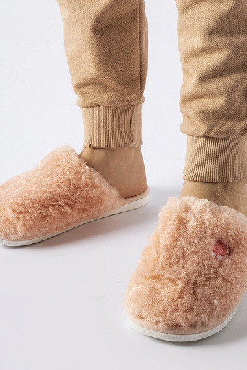 Chaussons chauds roses avec patch Alessio
