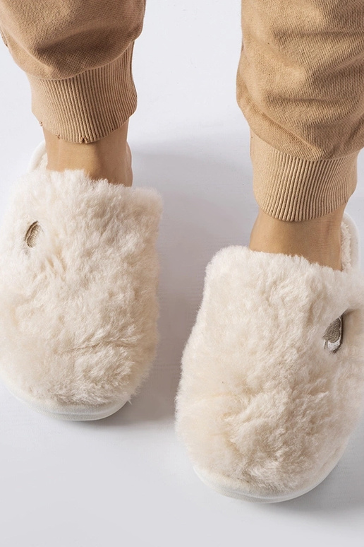 Chaussons chauds beiges avec patch...