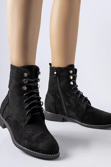 Bottes noires isolées en éco-suède Carpanzano