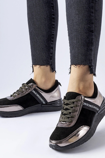 Baskets en cuir noir et gris de Castelfidardo