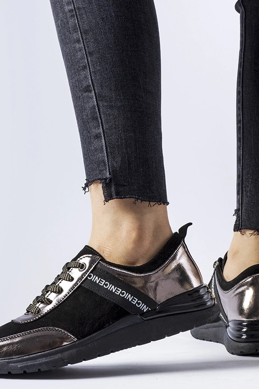 Baskets en cuir noir et gris de...