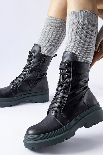 Chaussures de randonnée... 2