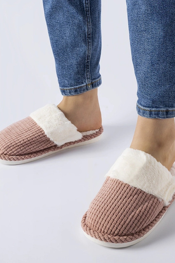 Chaussons chauds roses Frappier 2