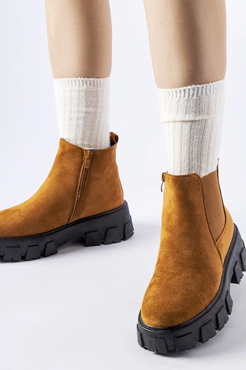 Chaussures basses marron à...