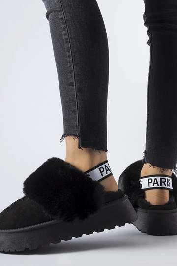 Chaussons isolants noirs...