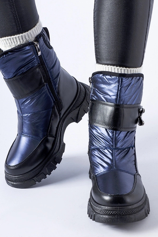 Bottes de neige marines sur semelle...