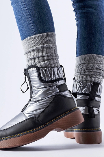 Bottes de neige isolées... 2