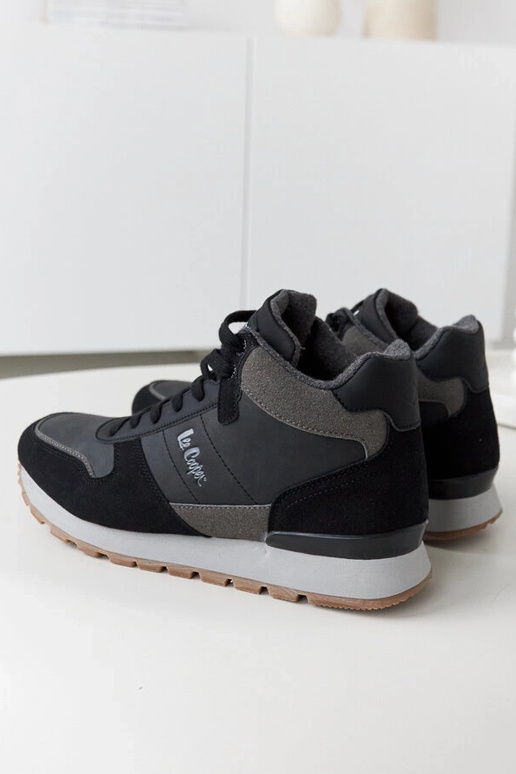 Baskets noires Lee Cooper... Baskets noires Lee Cooper...