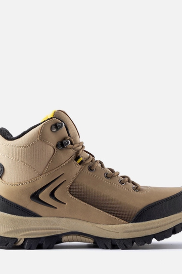 Chaussures de trekking...