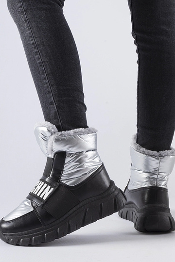 Bottines de neige isolées... 2