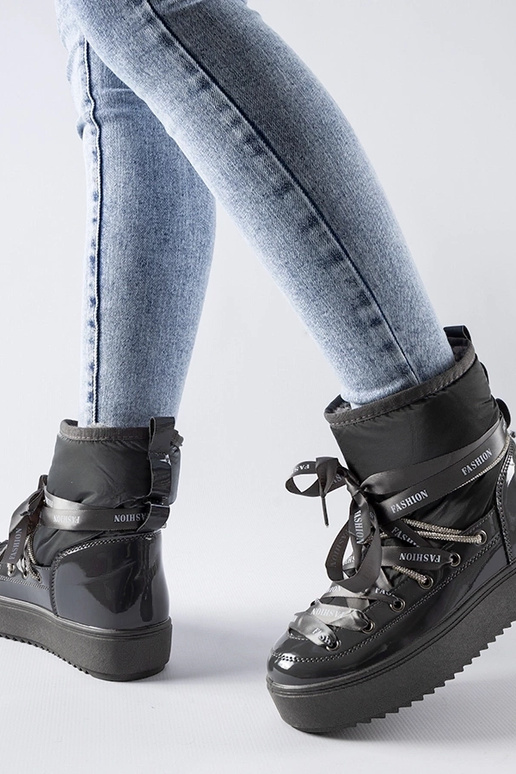 Bottines de neige laquées grises avec...