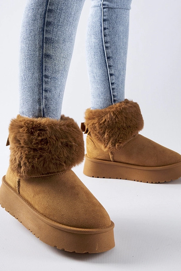 Bottines de neige brunes...