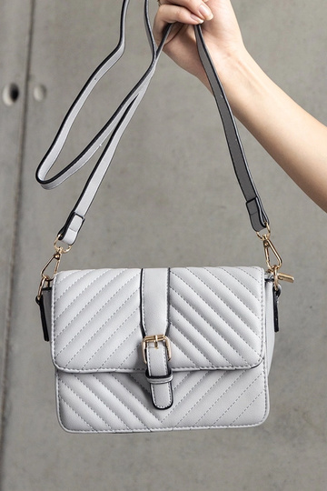 Sac messager matelassé gris...